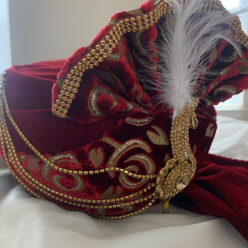 Indian wedding turban/hat